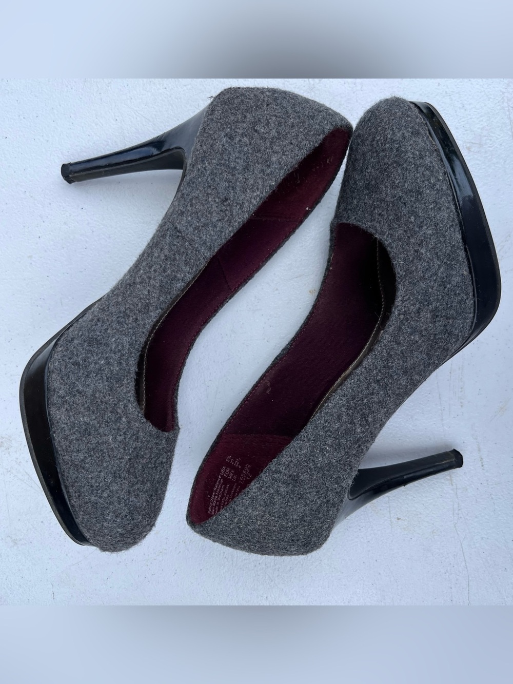 Christian Siriano Gray Felt Platform High Heel Pumps - Women's
